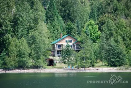 Lakefront Cottage For Sale In Boswell British Columbia 12573