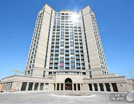 High-Rise
Condo