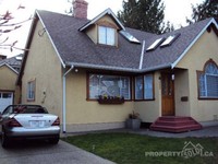 1 1/2 Storey
Home